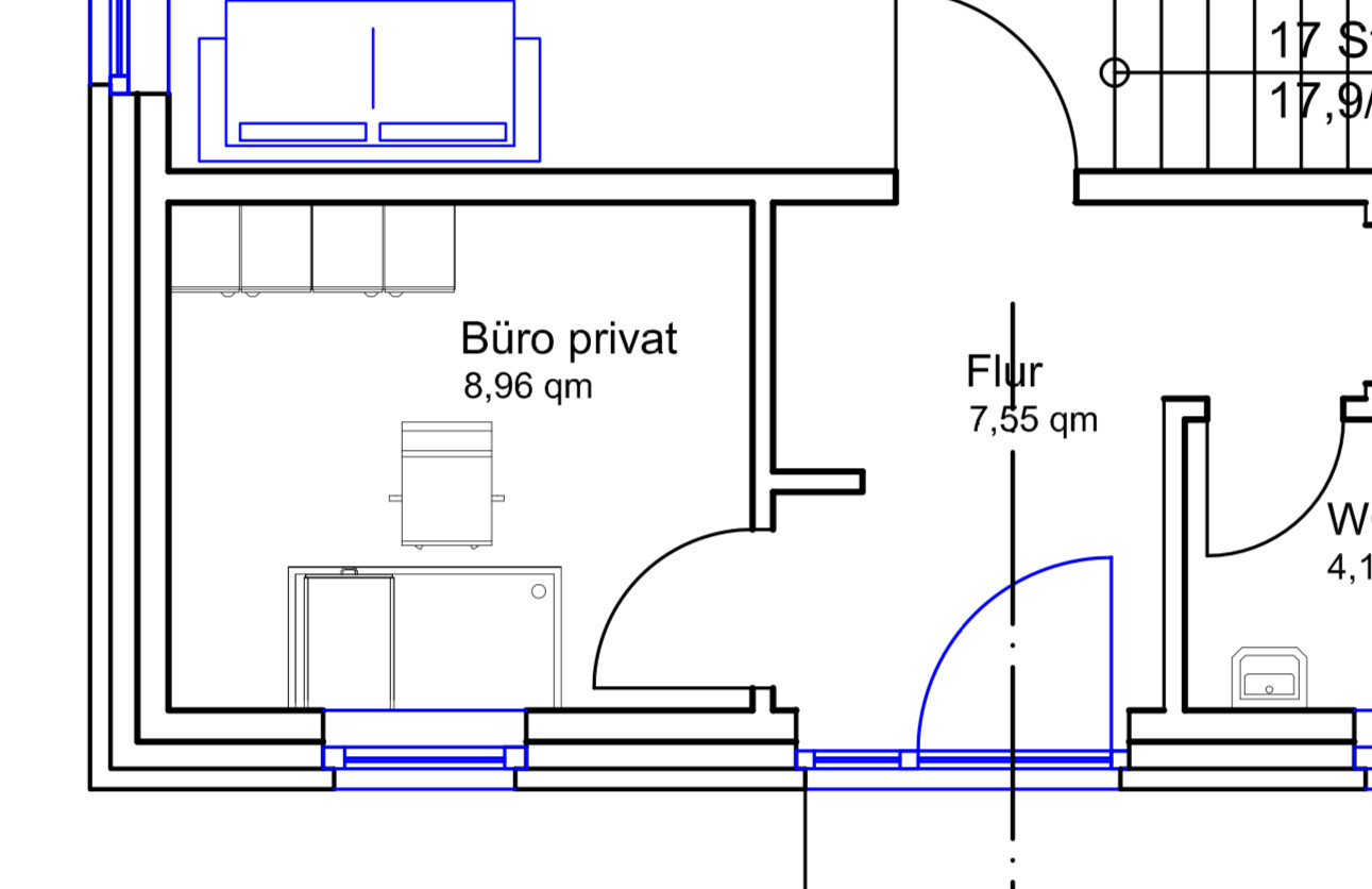 Grundriss eines Büros: privates Büro, Flur und WC mit Möbeln wie Schreibtisch und Sofa.
