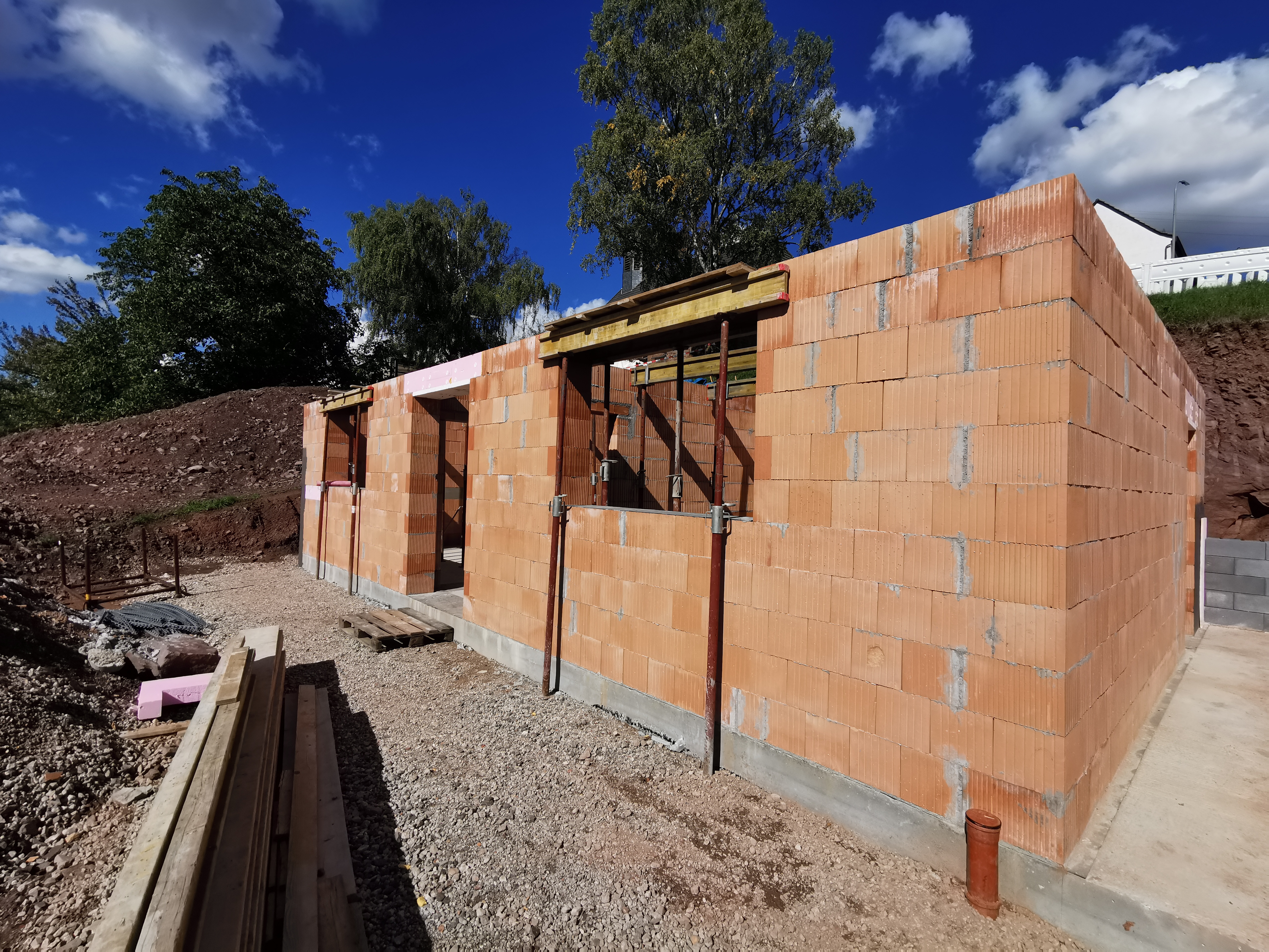 grundriss-efh-130qm-hanggrundstueck-2-geschoss-603795-1.jpg
