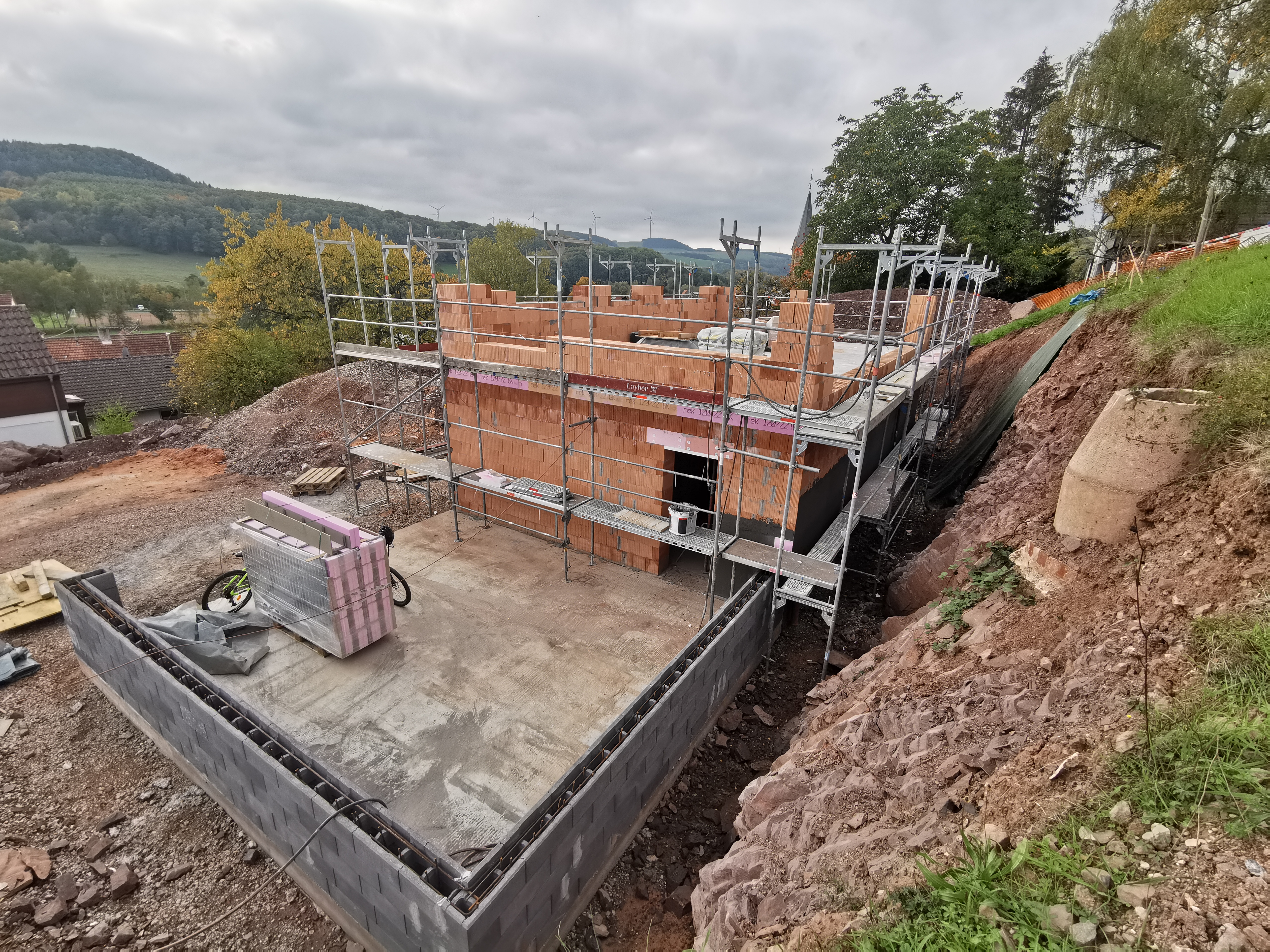 grundriss-efh-130qm-hanggrundstueck-2-geschoss-603795-4.jpg