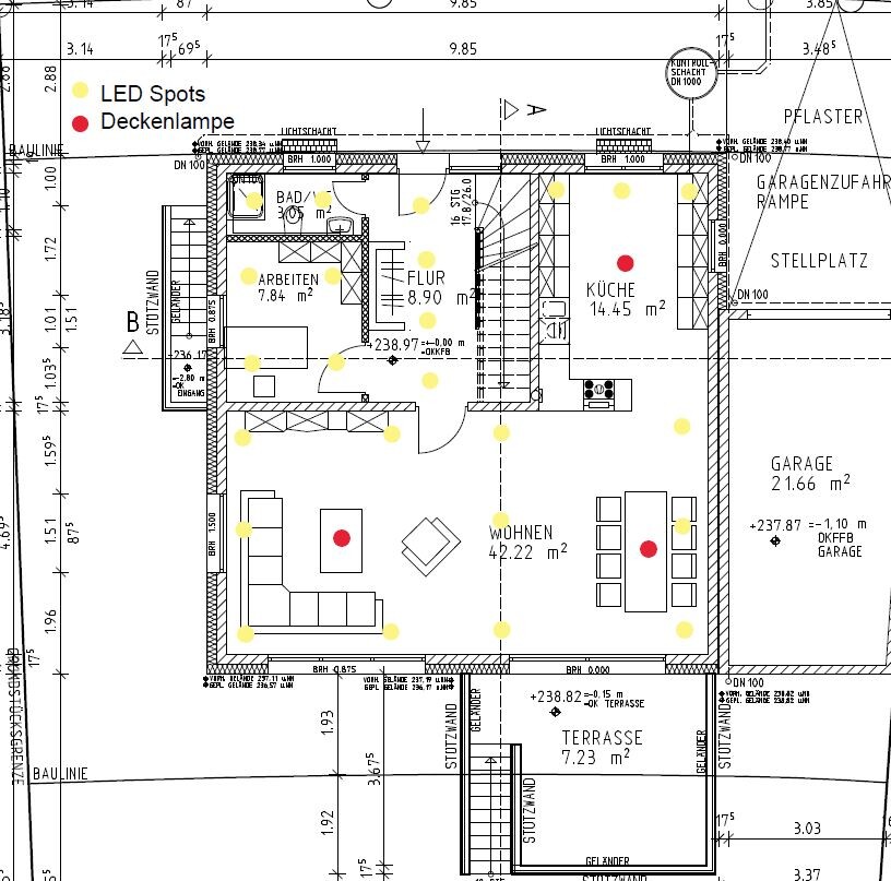 Grundriss eines Hauses mit Küche, Wohnzimmer, Terrasse und Garage, gelbe LED Spots