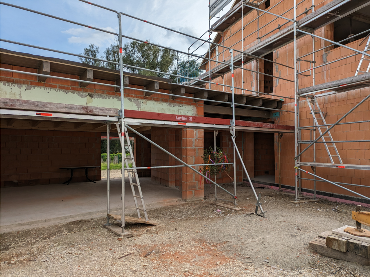 grundriss-einfamilienhaus-mit-keller-und-garage-637510-1.png