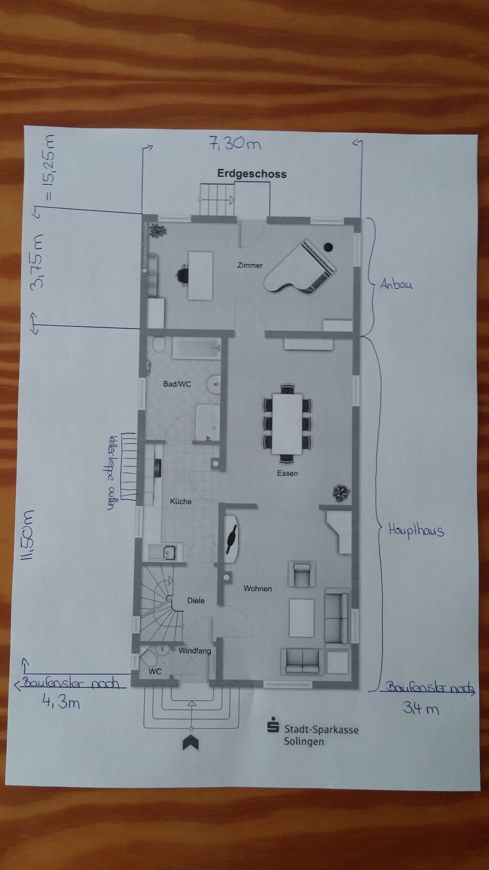 grundriss-erdgeschoss-haus-kueche-essen-wohnen-bad-wc.jpg