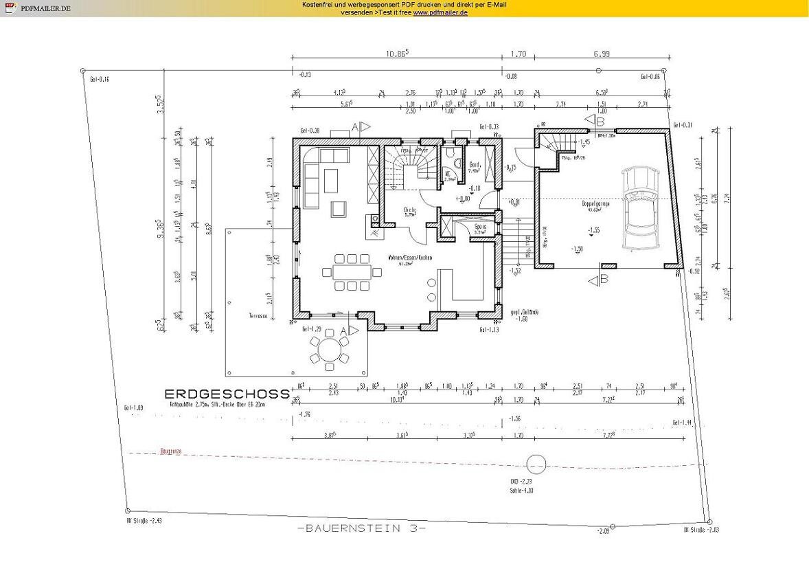 2D-Grundriss des Hauses im Erdgeschoss mit Wohnzimmer, Küche, Essbereich und Garage.