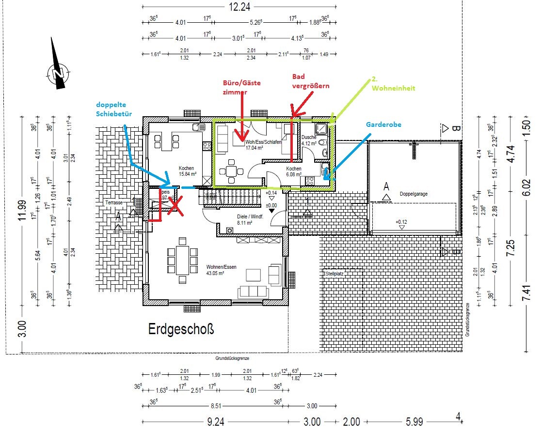 Grundriss des Erdgeschosses: Wohnzimmer, Küche, Essen, Flur, Büro/Gästezimmer, Bad, Terrasse.