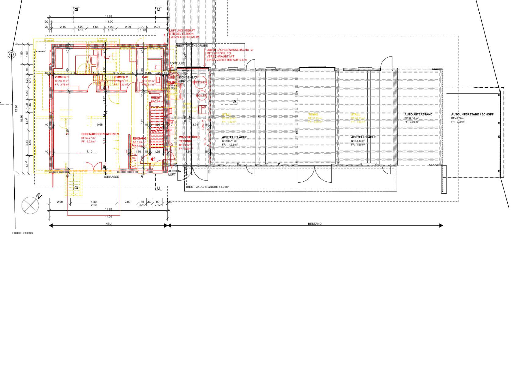 Grundriss eines Hauses: links Wohn- und Essbereich, Küche, Eingang; rechts Garagen/Hallen.