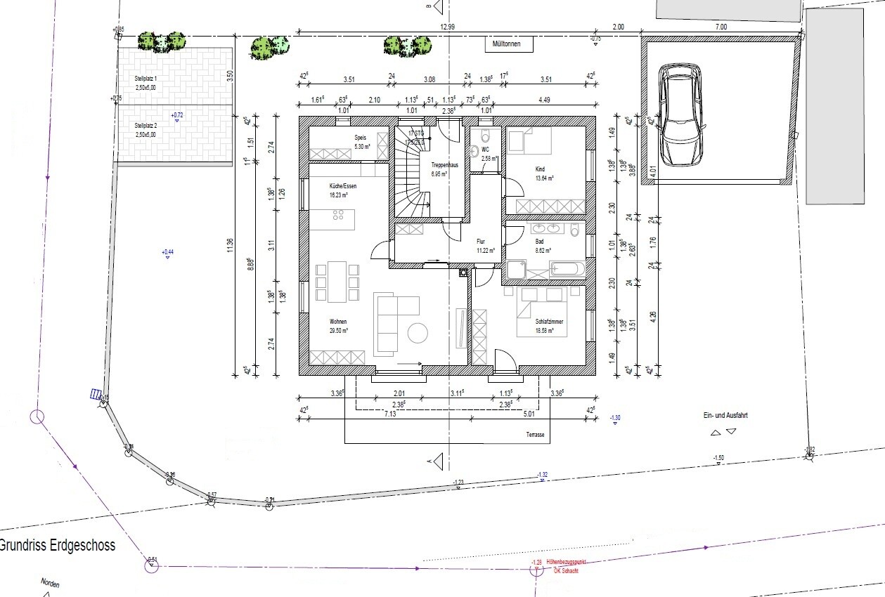 Grundriss Erdgeschoss eines Hauses mit Wohnzimmer, Küche, Bad und Terrasse