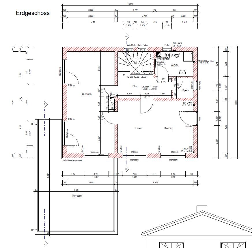 Grundriss Erdgeschoss eines Hauses mit Wohnen, Essen, Kochen, Flur und Terrasse.