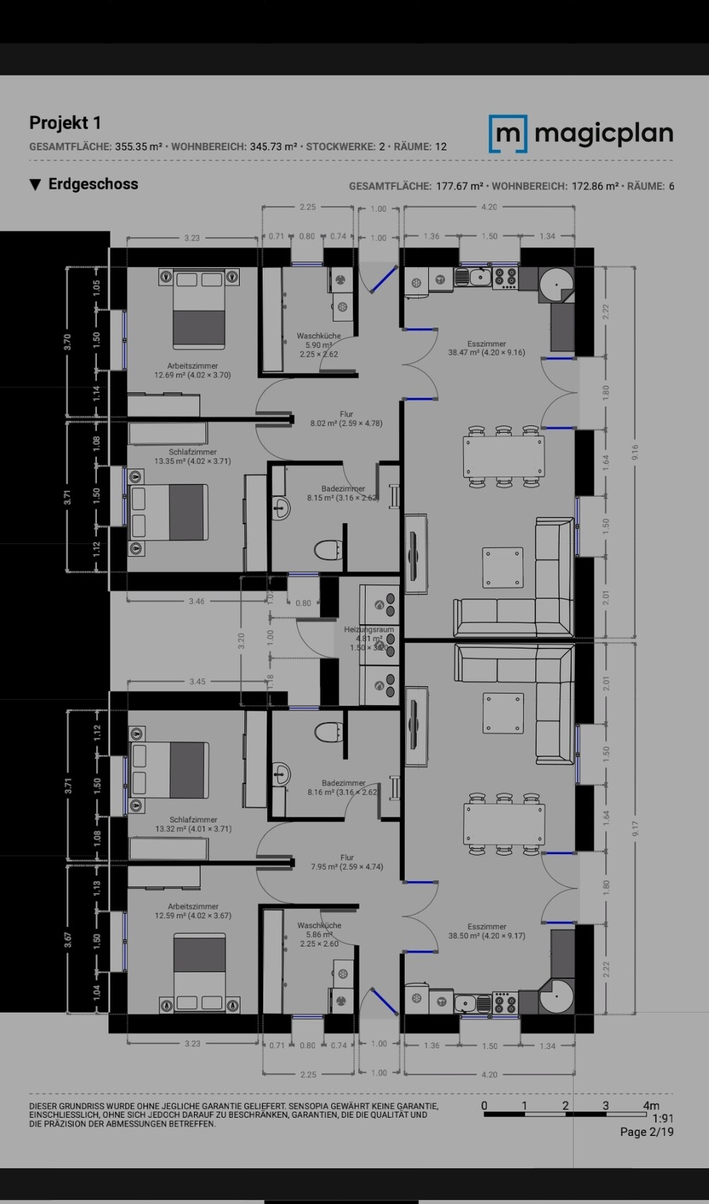 Grundriss Erdgeschoss: zwei Wohneinheiten mit Wohnzimmer, Küche, Esszimmer, Bad, Schlafzimmer & Flur.