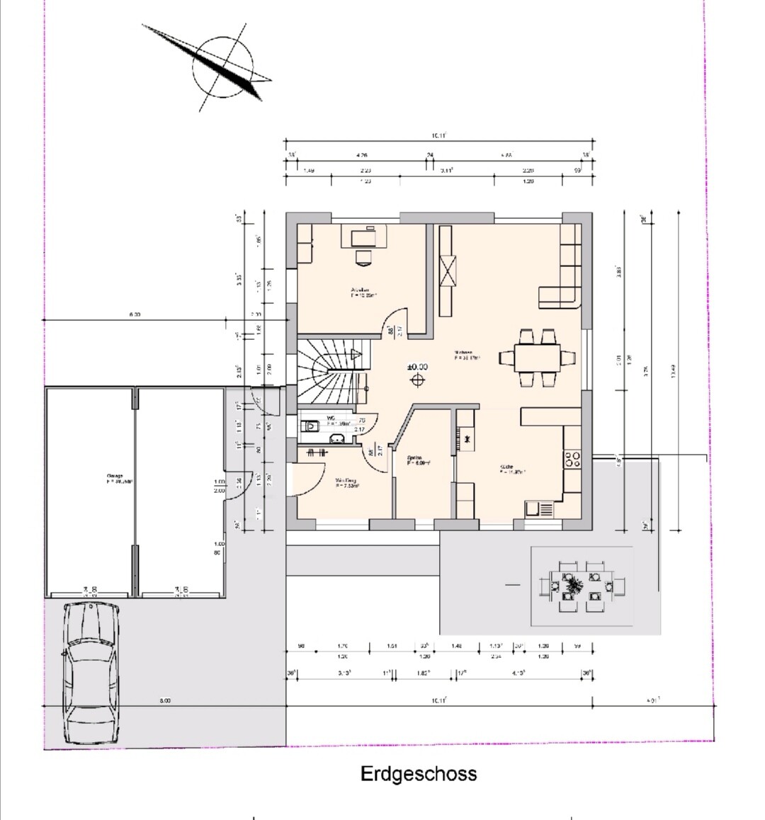 Grundriss Erdgeschoss: Wohnzimmer, Essbereich, Küche, Flur, Treppe, WC, Terrasse und Garage.