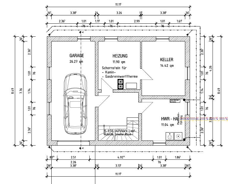 2D-Grundrissplan eines Hauses mit Garage, Heizraum und Keller