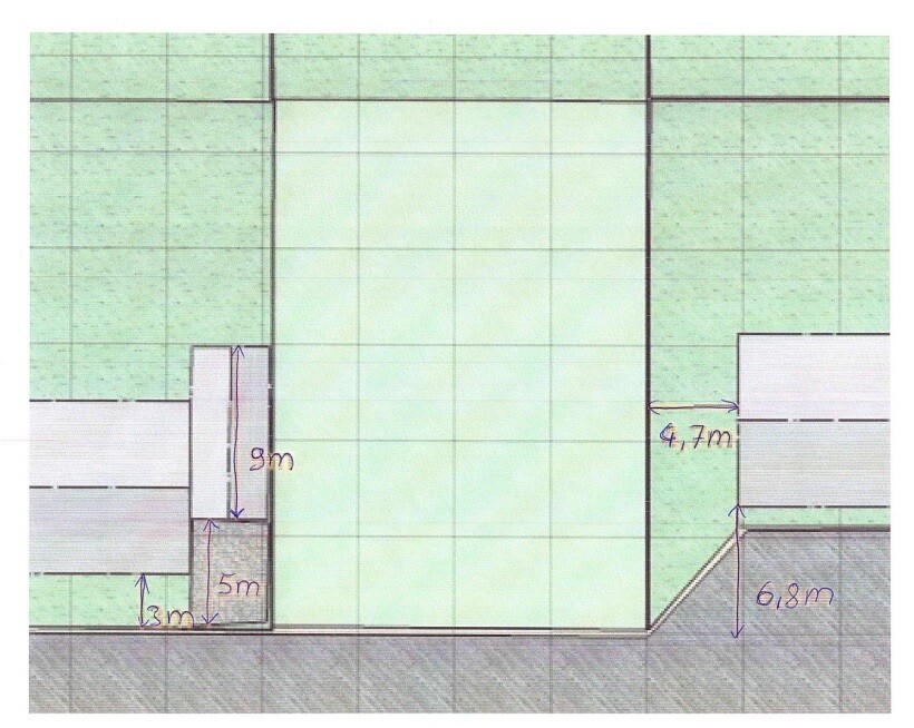 2D-Grundrissplan mit Maßangaben und grün markierten Bereichen