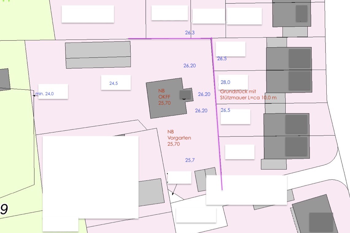 Lageplan: pinke Parzellen, graue Gebäude, blaue Maße, pinke Grenzlinie.