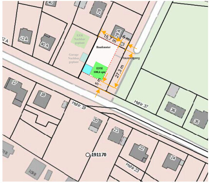 Lageplan eines Baugrundstücks mit Hausgrundriss, Zufahrt und Nachbargrundstücken