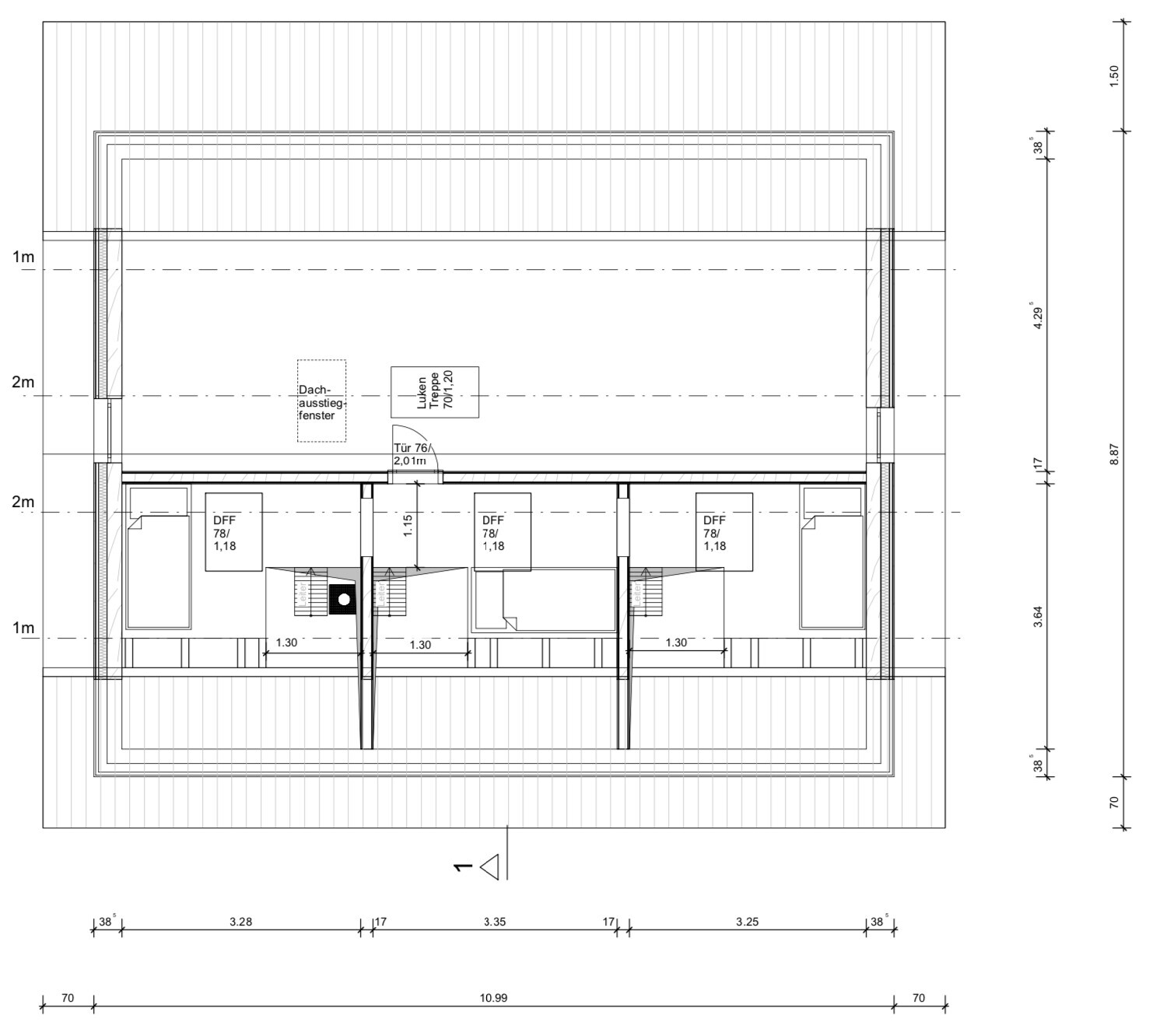 Architektur-Grundriss: Räume, Türen, Treppen, Fenster und Maßlinien im Plan.