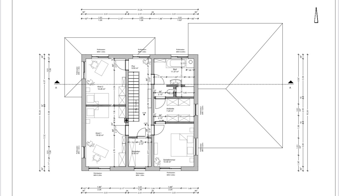 Grundriss OG: Flur, Bad, Ankleide, Schlafzimmer, Kind 1, Kind 2, Abstellraum, Treppe