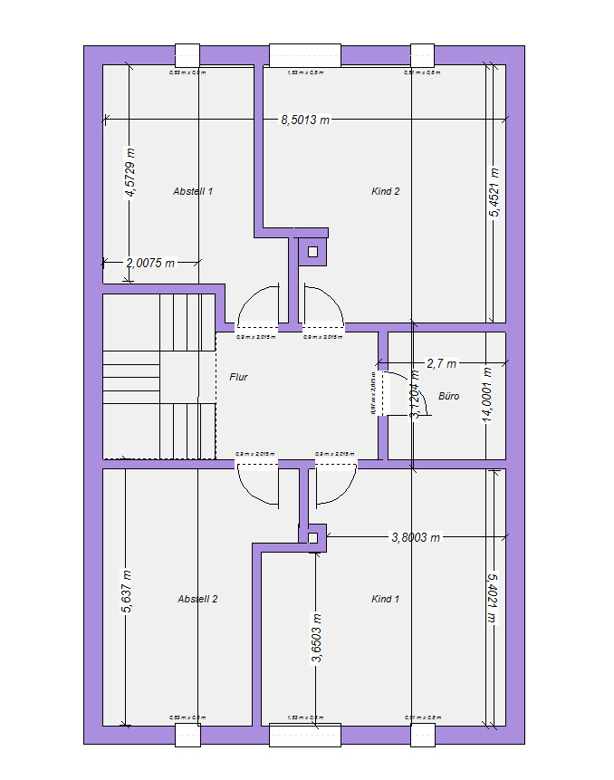 Grundriss eines Hauses mit Flur, Abstellräumen, Büro und Kinderzimmer