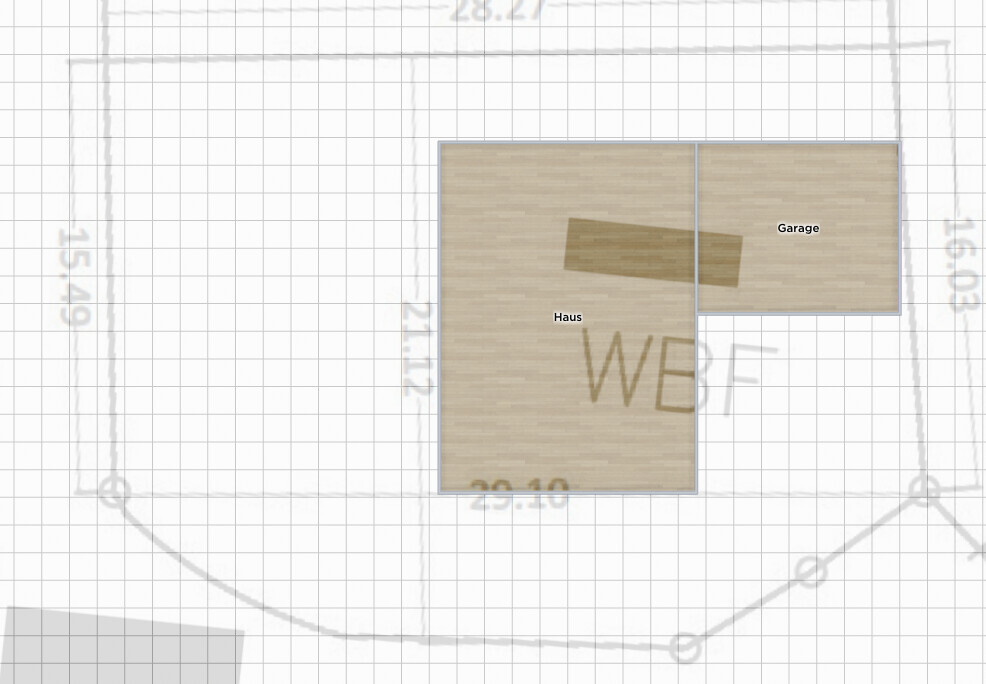 Grundriss von Haus mit Garage; Holzboden, diagonales Möbelstück im Wohnbereich.