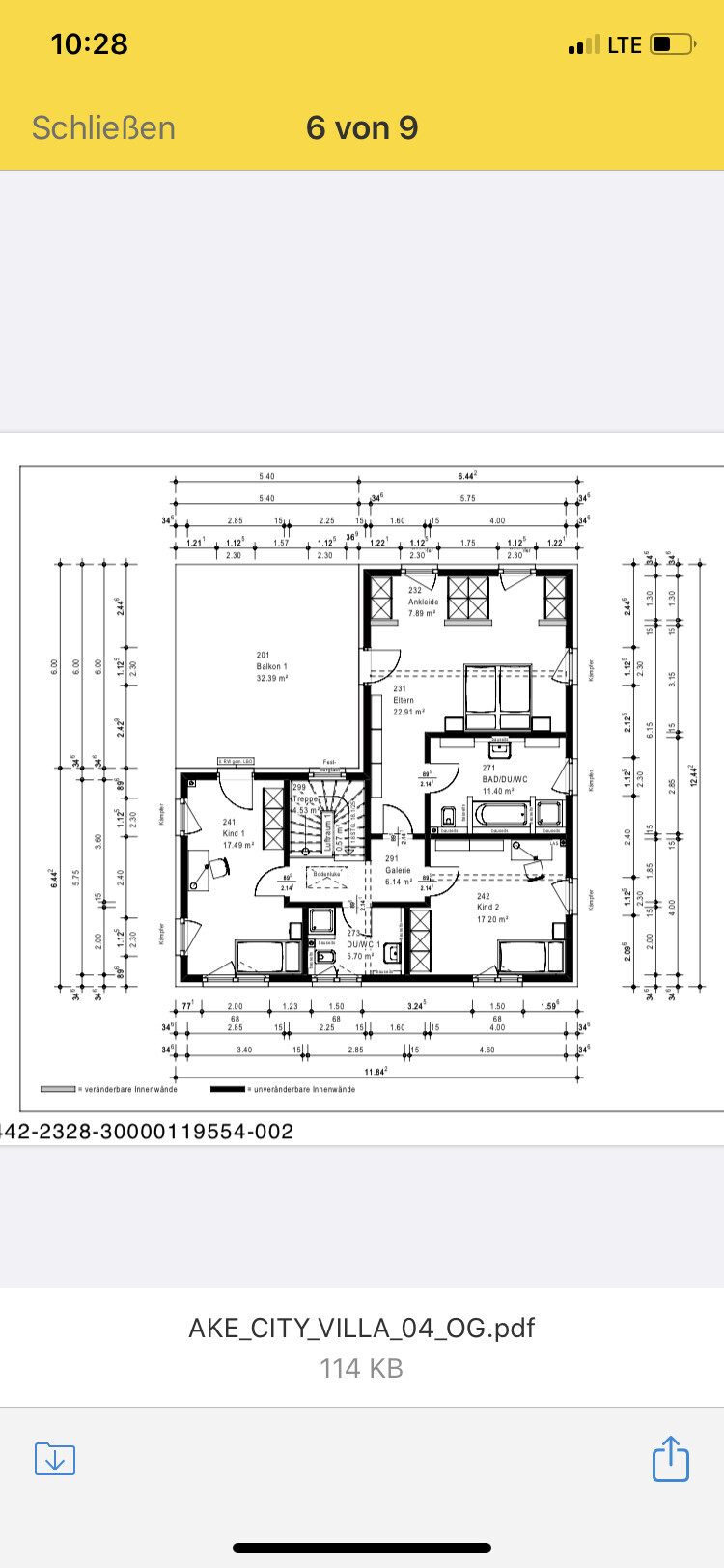 Obergeschoss-Grundriss einer Villa: Eltern- und Kinderschlafzimmer, Bad, Ankleide, Balkon, Galerie.