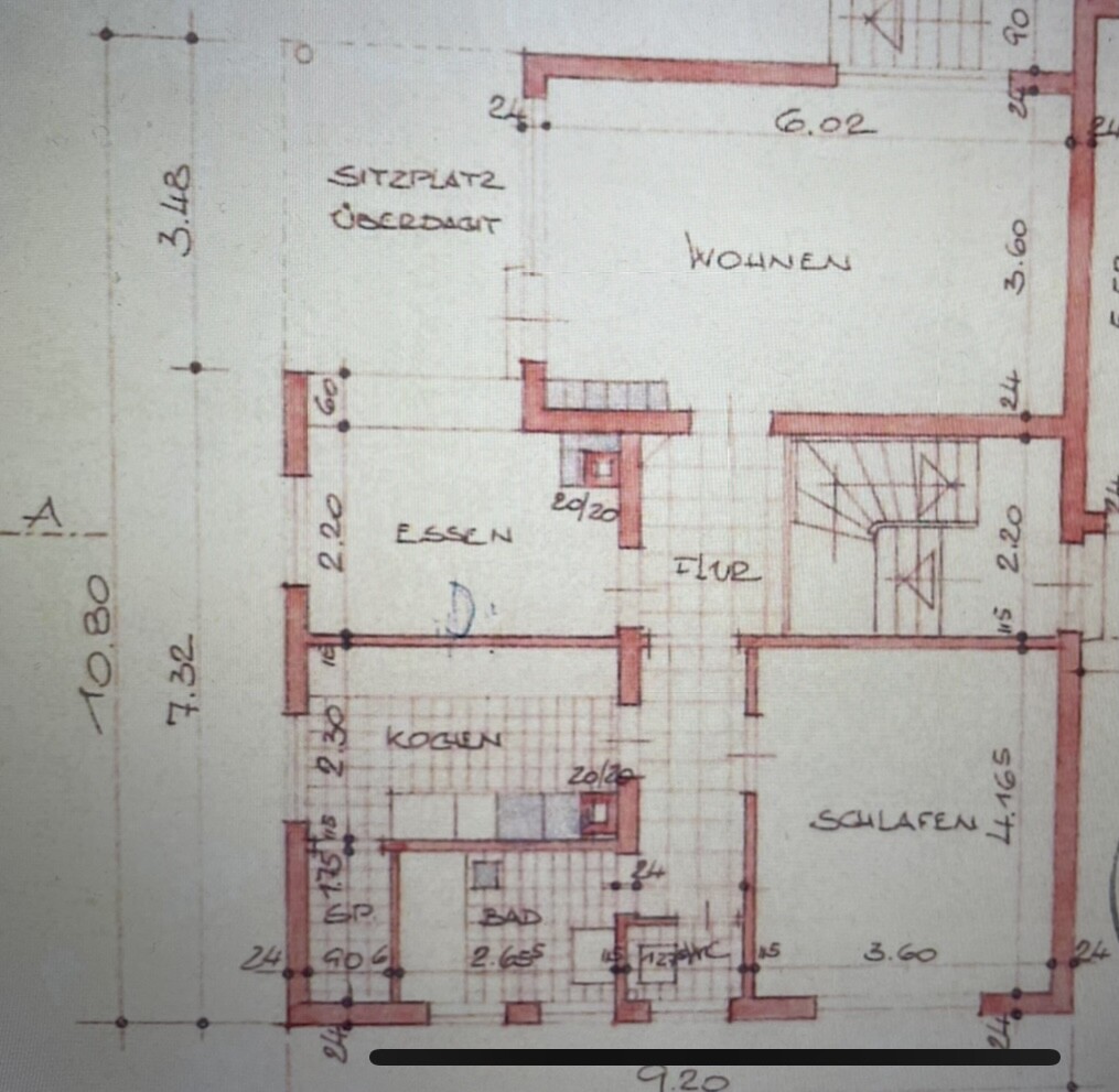 Grundriss eines Apartments: WOHNEN, ESSEN, KOCHEN, BAD, FLUR und SCHLAFEN, Treppenhaus