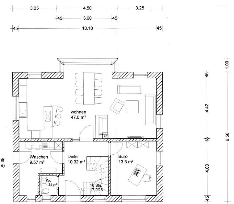 Grundriss Erdgeschoss: Wohnzimmer mit Essbereich, Küche, Büro, Diele, Waschen, WC und Treppe.