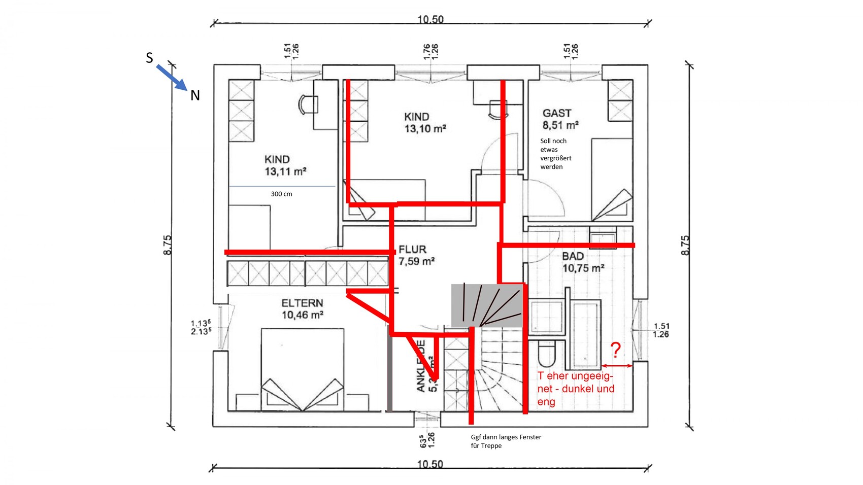 Grundriss eines Wohnhaus-EG mit KIND, ELTERN, GAST, BAD, FLUR; rote Weglinien markieren.