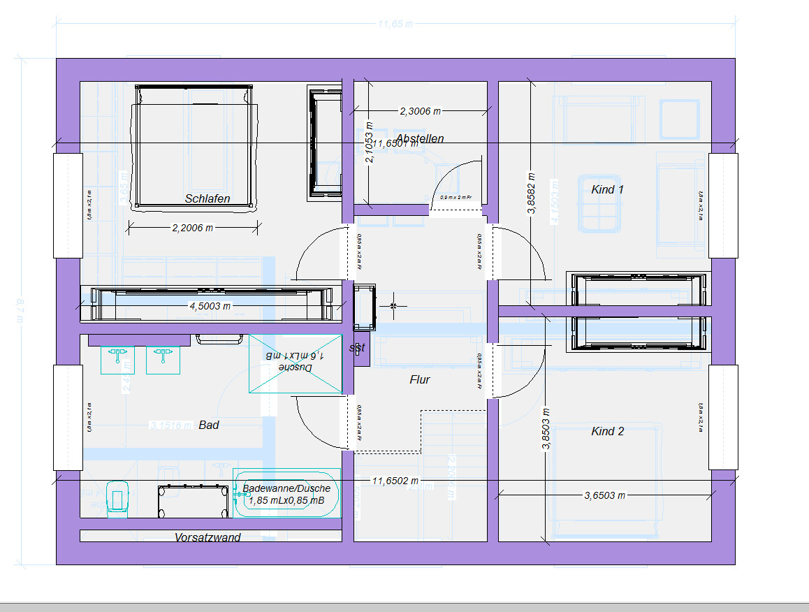 Grundriss eines Wohnhauses: Schlafzimmer, zwei Kinderzimmer, Bad mit Badewanne/Dusche, Flur.