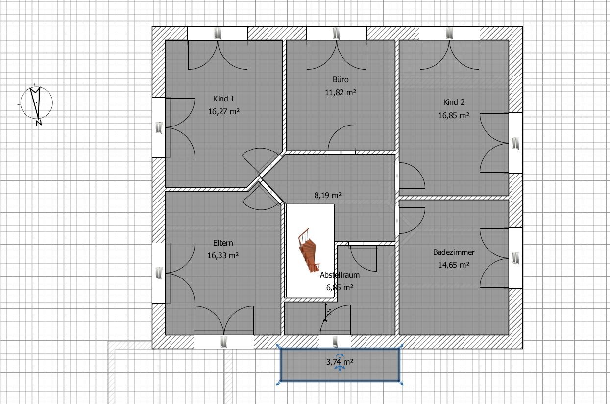 Grundriss eines Hauses mit Eltern, Kind 1, Kind 2, Büro, Badezimmer, Abstellraum, Flur, Treppe.