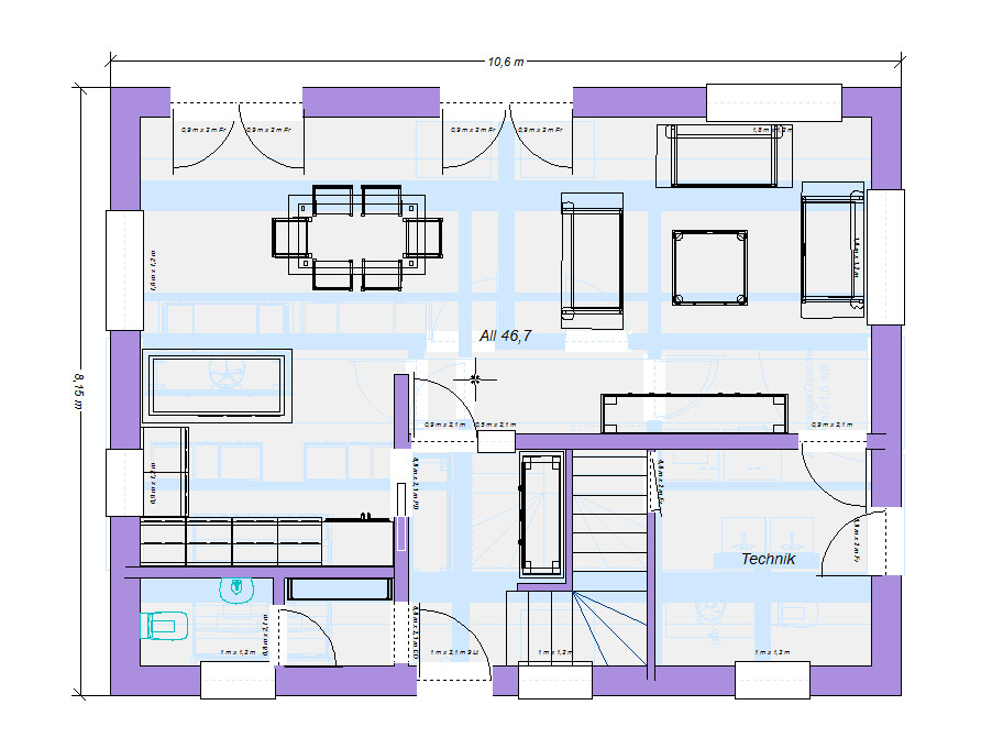 Grundriss eines Innenraums mit Esstisch, Sitzgruppen, Treppen, Technikraum und Türen.