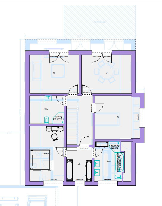 Grundriss eines Hauses mit zentralem Treppenhaus, Zimmern, Küche, Bad; Außenmauern in Lila.