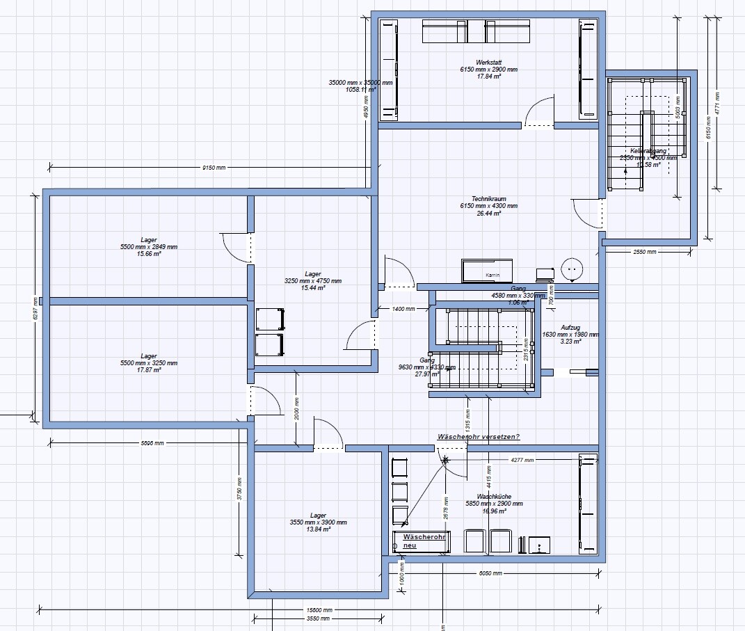 Grundriss eines Gebäudes mit Lager, Werkstatt, Technikraum, Waschküche und Aufzug.