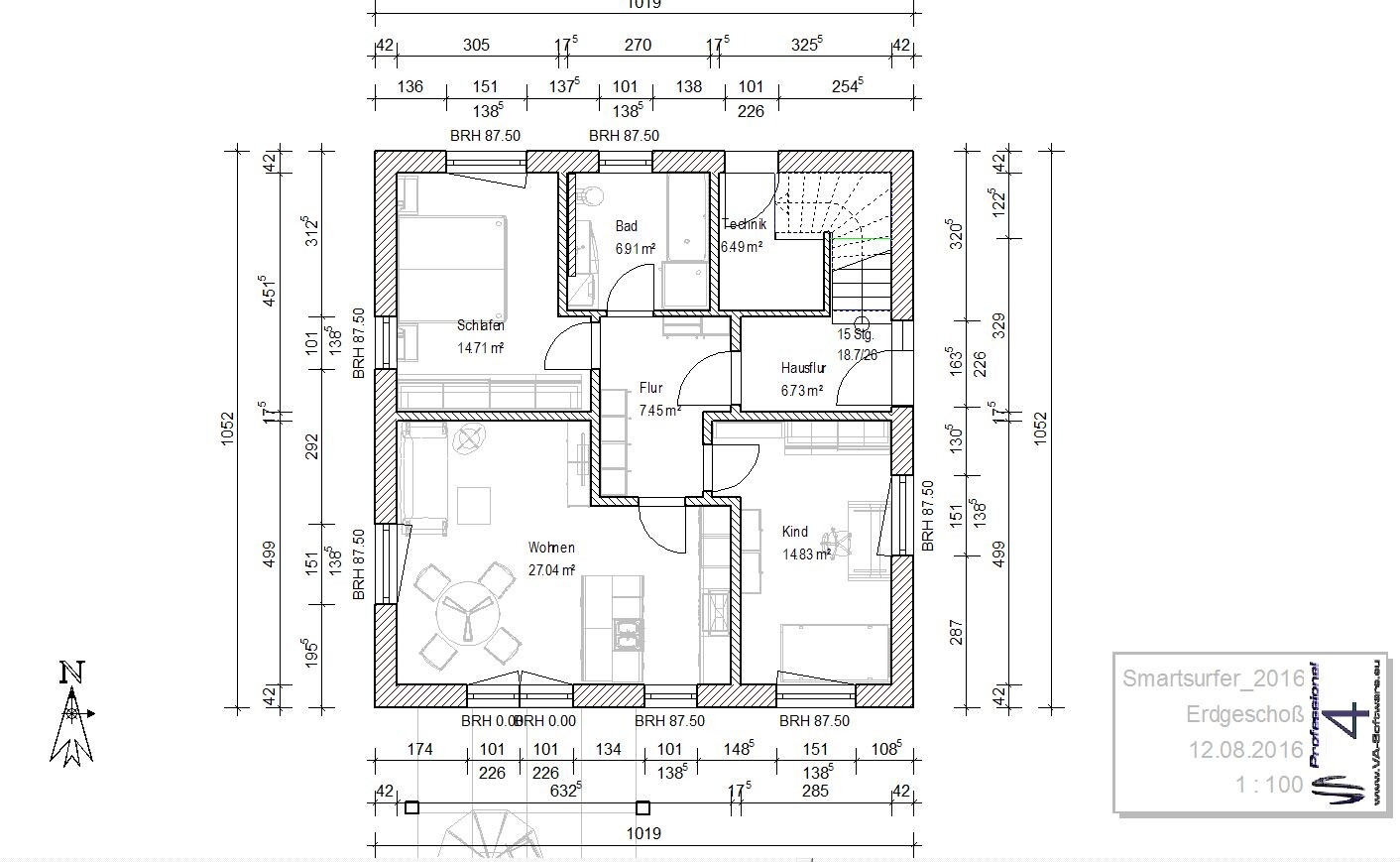 Grundrissplan eines Hauses im Erdgeschoss mit Flur Wohnzimmer Schlafzimmer Bad