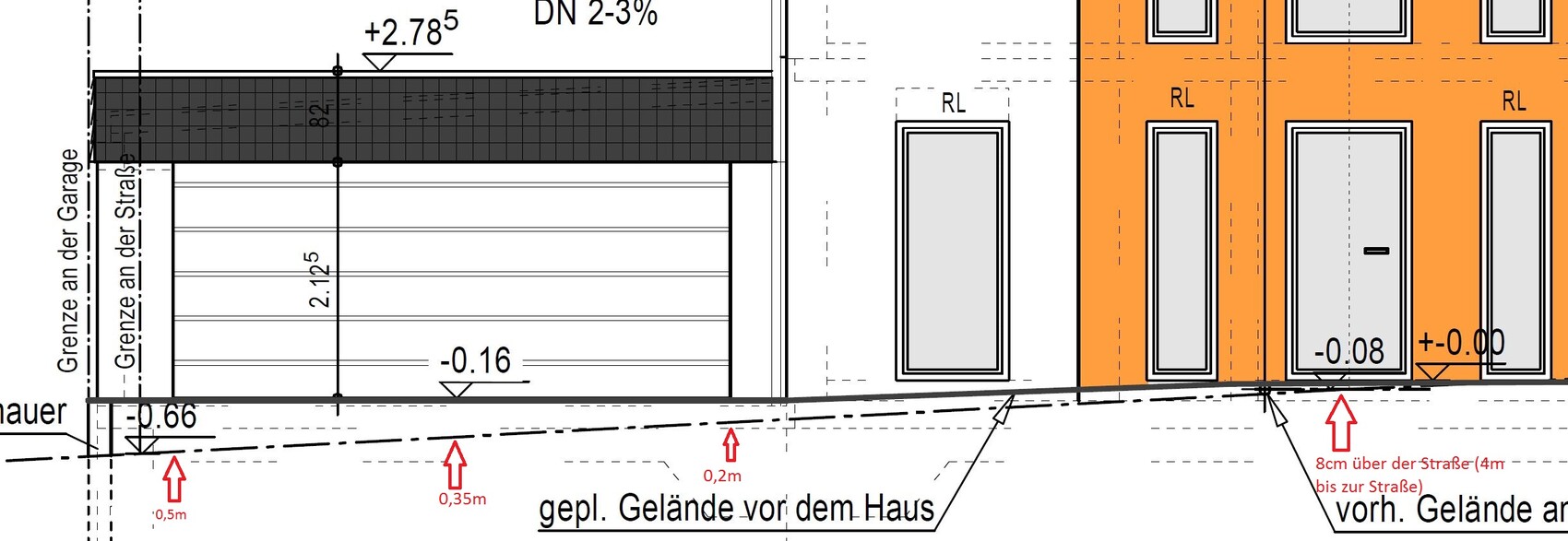 2D-Grundriss eines Hauses mit Garage links und orangefarbener Fassade rechts, Fenster