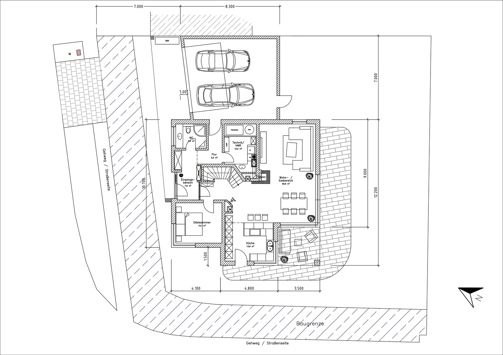 Grundriss eines Einfamilienhauses mit Garage, Wohn-/Essbereich, Küche und Gästezimmer.