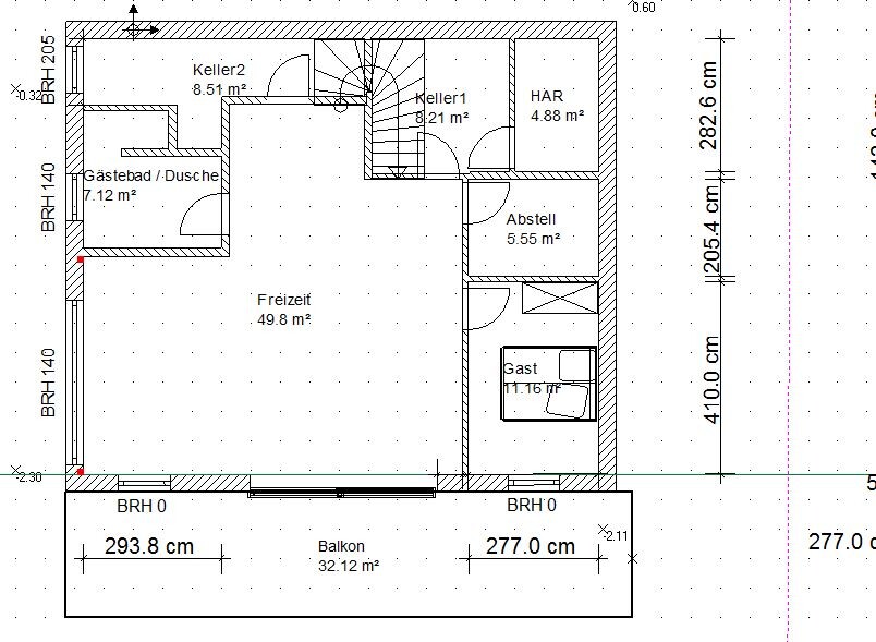 Grundriss eines Hauses mit Freizeitraum, Gästezimmer, Bad, HAR, Abstellraum, Balkon.