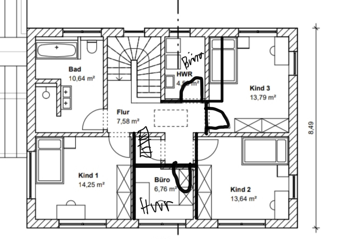 Grundriss eines Hauses mit Bad, Flur, Büro, HWR und drei Kinderzimmer (Kind 1-3).