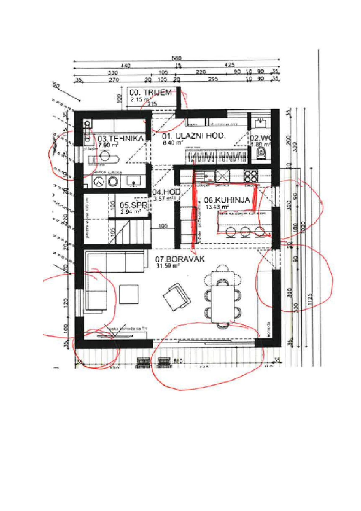 Grundriss eines Apartments: Eingangsbereich, Küche, Wohnzimmer mit Esstisch, Bad, WC, Technikraum.
