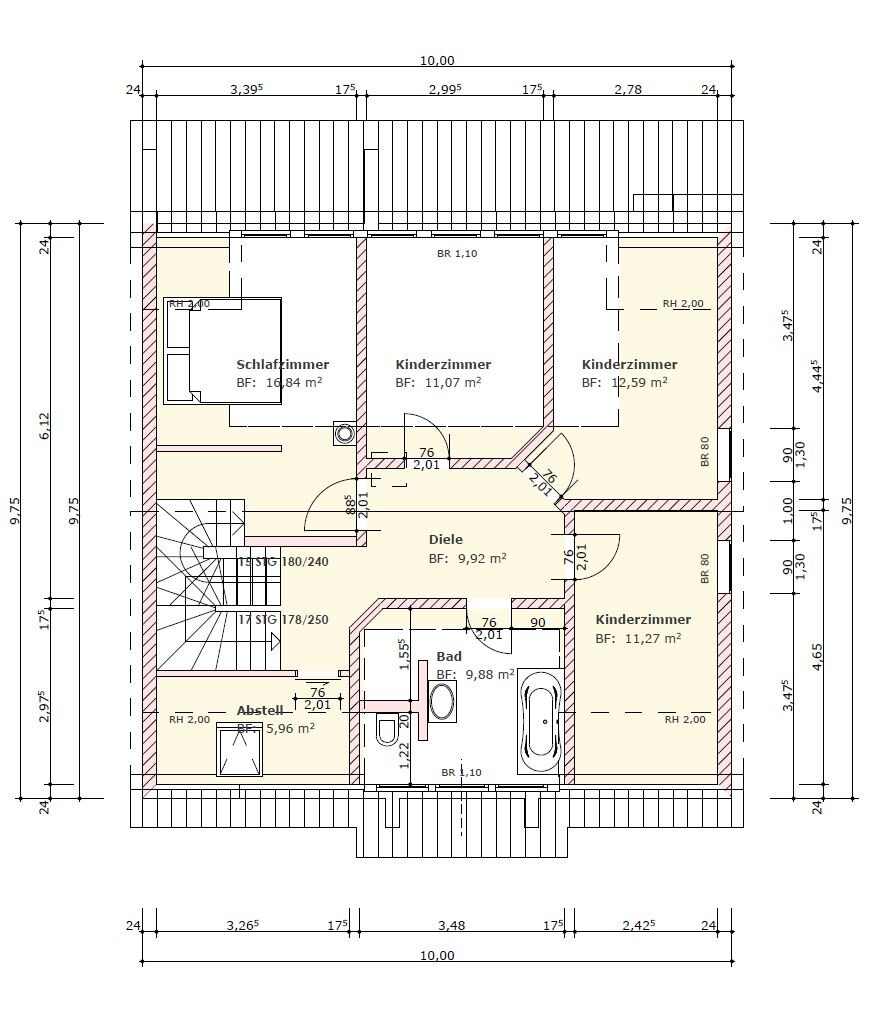 Grundriss des Obergeschosses mit Schlafzimmer, drei Kinderzimmern, Bad, Diele und Abstellraum.