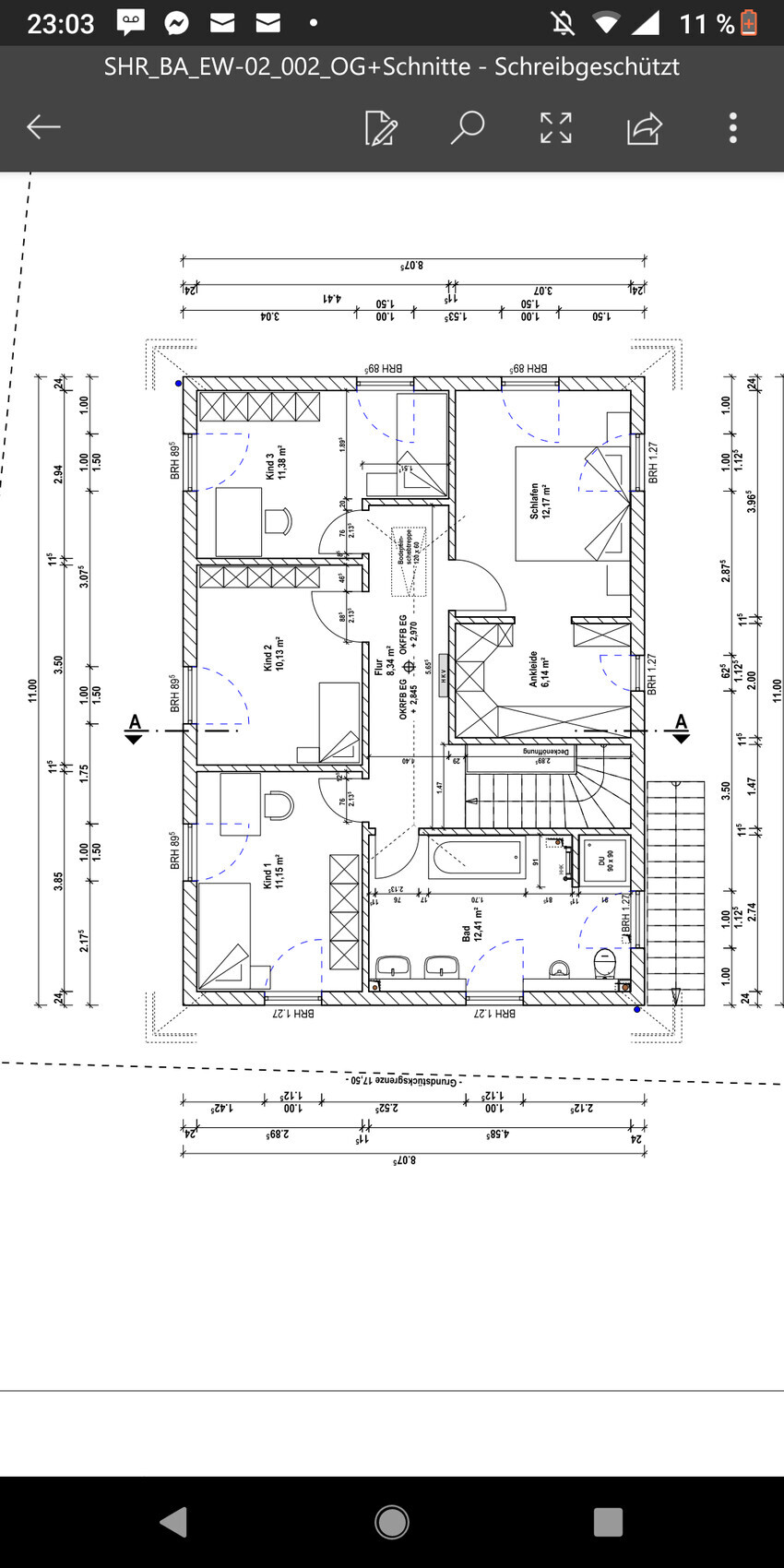 2D-Grundriss eines Obergeschosses mit Schlafzimmern Bad und Treppen