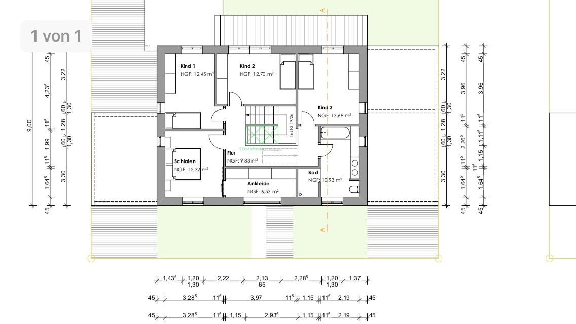 Grundriss Obergeschoss eines Hauses mit Schlafzimmer, Ankleide, Bad, Flur und drei Kinderzimmer.