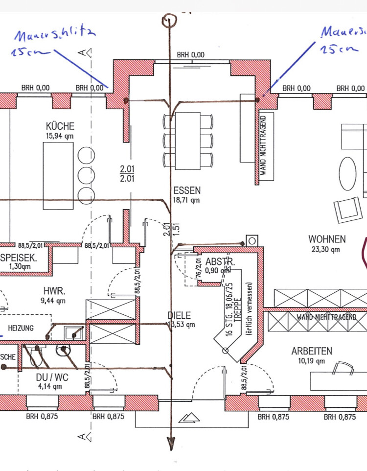 Grundrissplan eines Hauses: Küche, Essen, Wohnen, Arbeiten, Diele, DU/WC, Abstellräume.