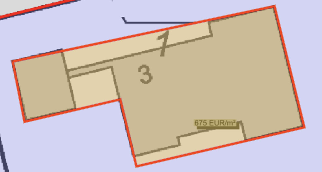 2D-Grundriss eines Hauses mit rotem Umriss und Preisangabe 675 EUR/m²