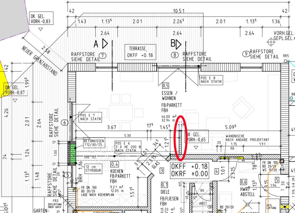 Detaillierter Grundriss eines Wohn- und Essbereichs mit Maßlinien und Details