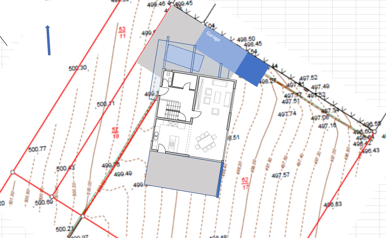 Grundriss eines Hauses über einer topografischen Karte mit Konturen und Garage