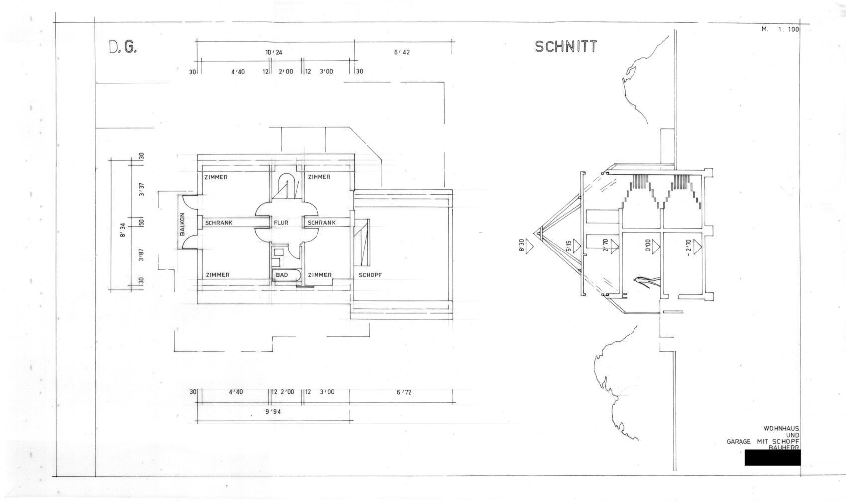 Grundrisszeichnung eines Hauses mit Zimmern, Flur und Bad.