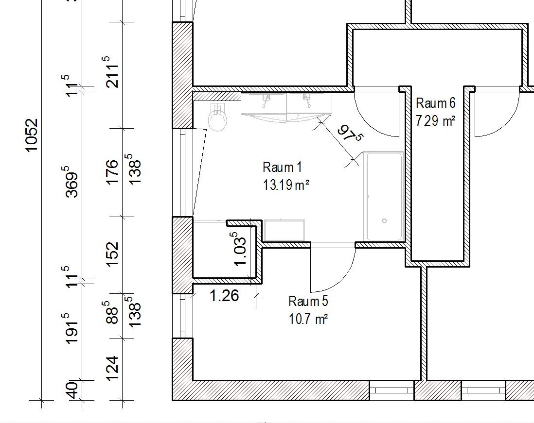 Detaillierter Grundriss eines Hauses mit Raum 1 und Raum 5 sowie Tür- und Maßangaben.