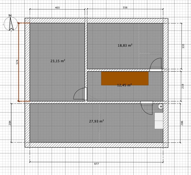 Grundriss eines Hauses mit 4 Räumen (23,15; 18,83; 12,45; 27,93 m²), Türen & Maßlinien