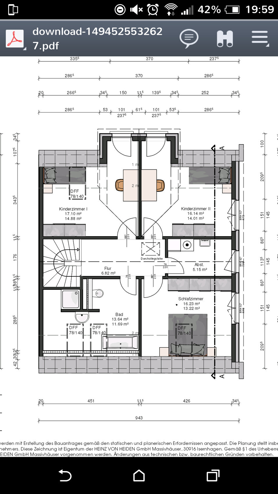 Dachgeschoss-Plan: Flur, Bad, Schlafzimmer, zwei Kinderzimmer, Abstellraum, Treppe