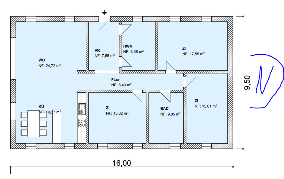 Grundriss einer Wohnung mit Wohnzimmer, Küche, Flur, Bad und drei Zimmern.