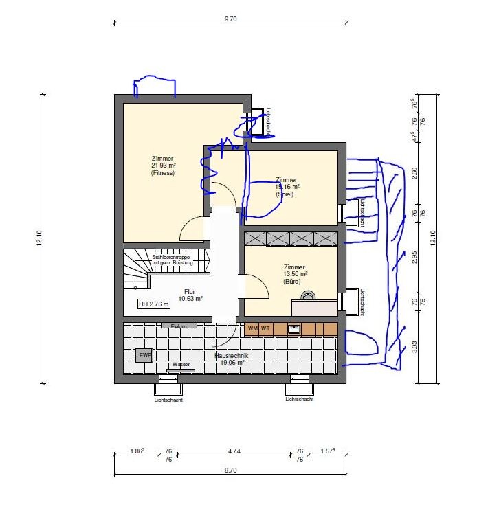 Grundriss eines Hauses mit drei Zimmern (Fitness, Spiel, Büro), Flur und Haustechnik.