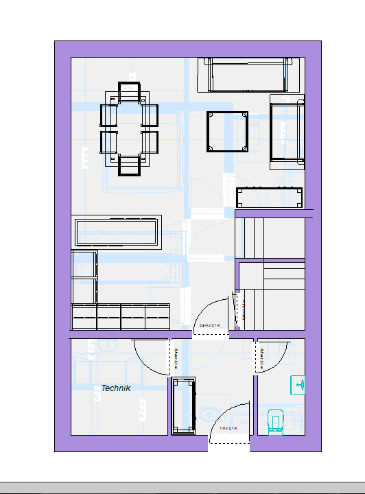 Grundriss eines Wohnhauses mit Möbeln, Türen, Technikraum und violette Umrandung.
